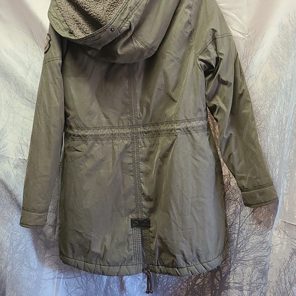 A&F Jacket - Picture 6 of 7